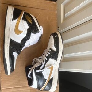 Mens Nike Jordan 1